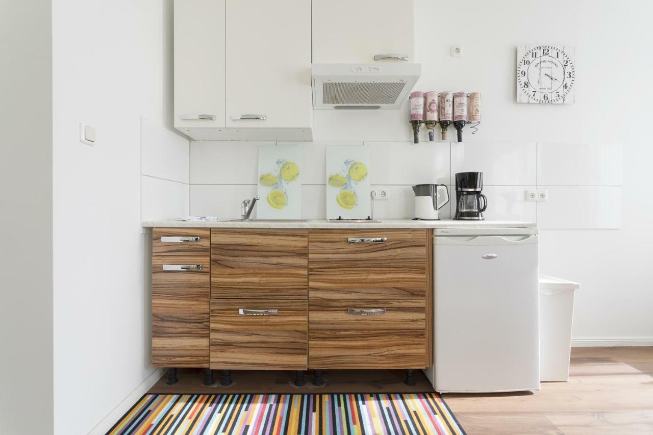 Studio Apartment Niemetzstr 51 베를린 외부 사진
