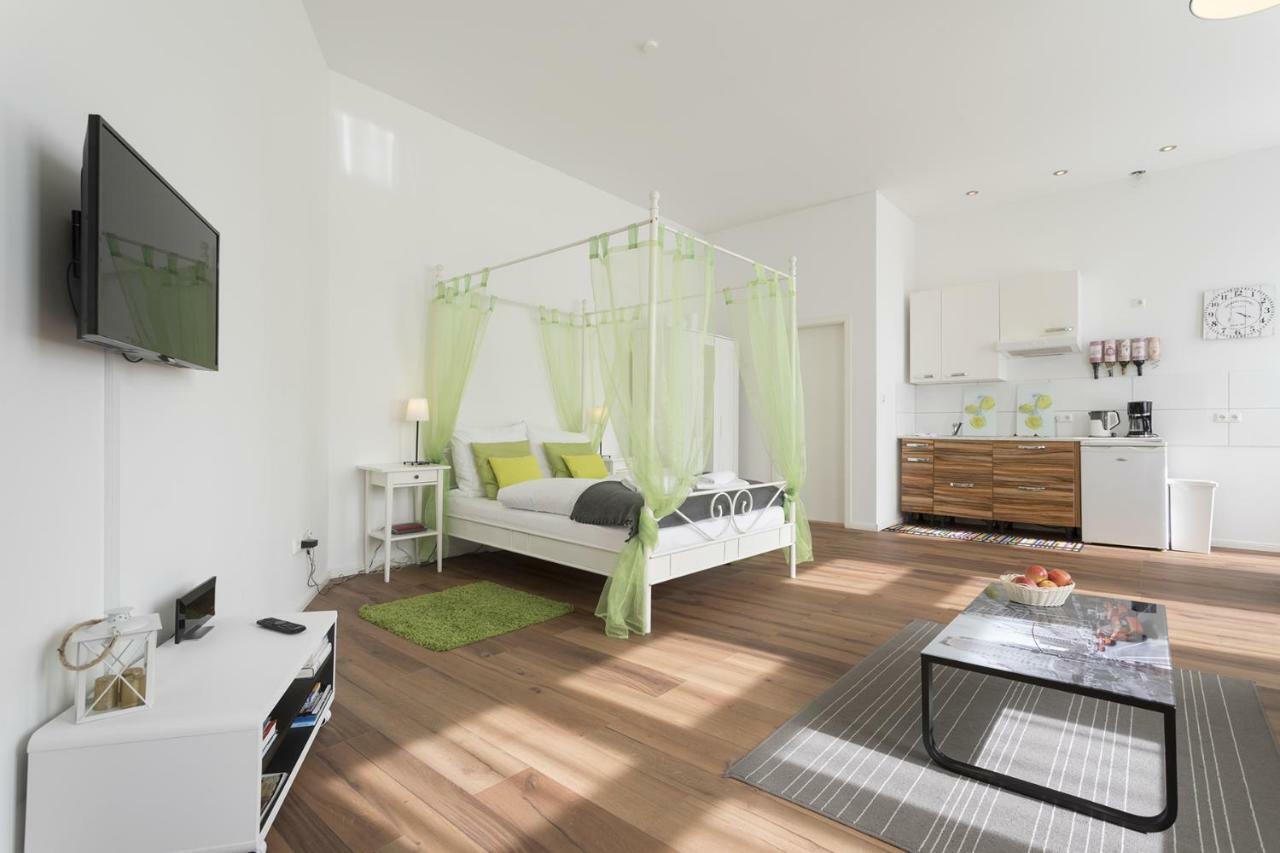 Studio Apartment Niemetzstr 51 베를린 외부 사진